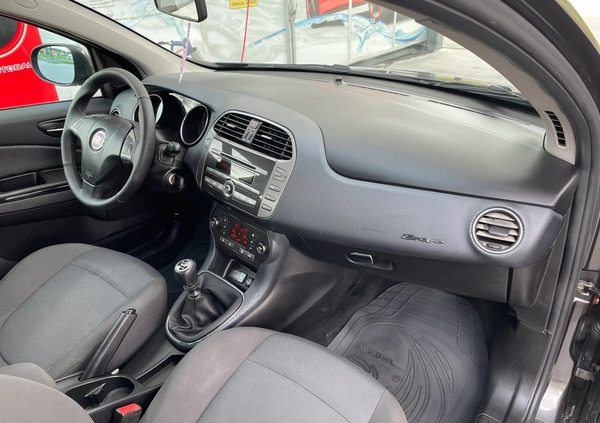 Fiat Bravo cena 15900 przebieg: 260911, rok produkcji 2009 z Sępólno Krajeńskie małe 562